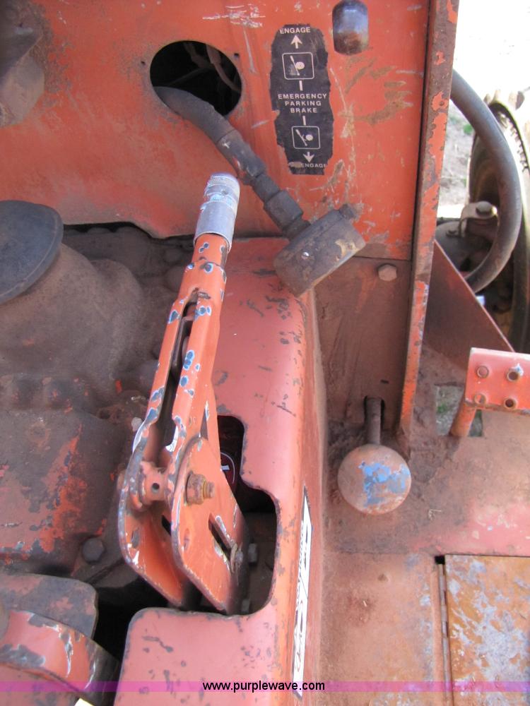 image for item B2226 Ditch Witch 6510DD trencher