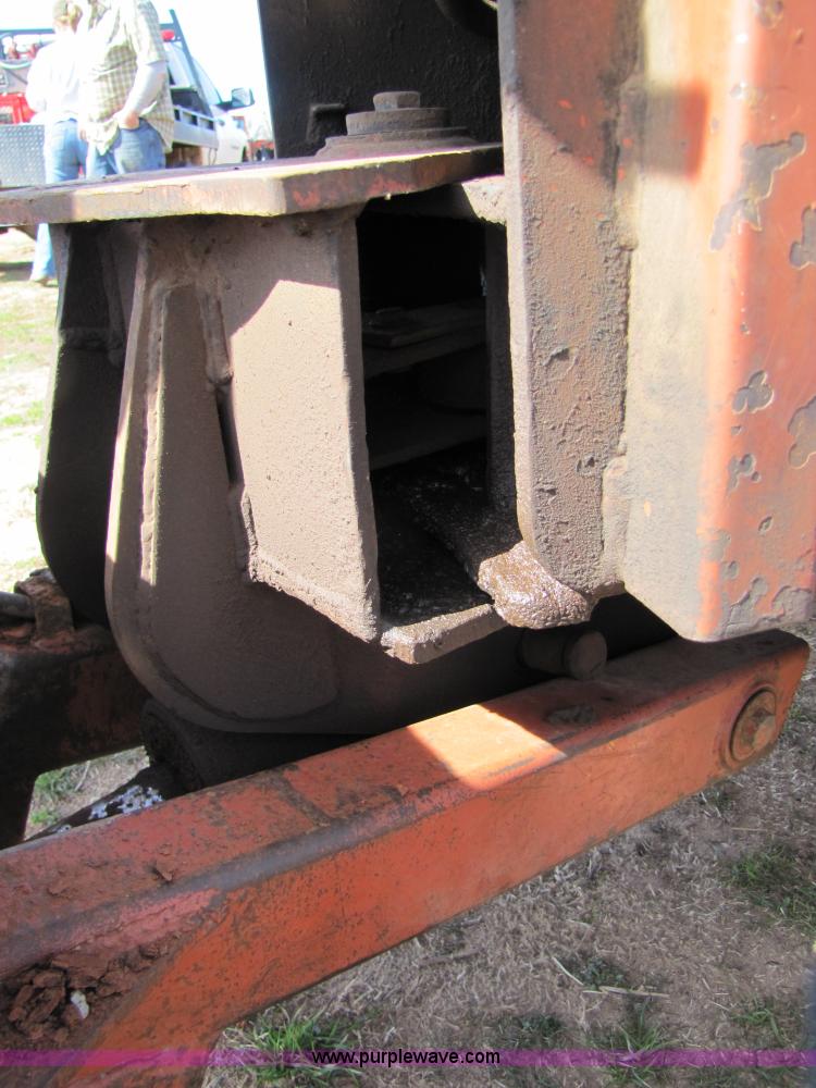 image for item B2226 Ditch Witch 6510DD trencher