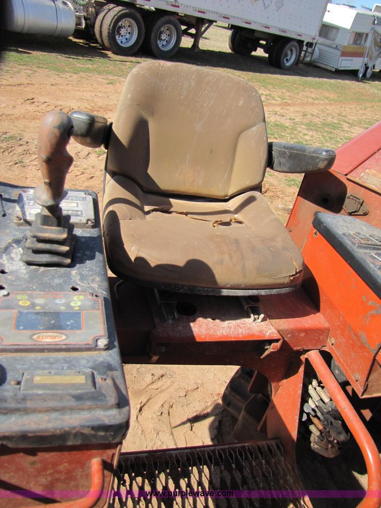 image for item B2228 1998 Ditch Witch JT1720 directional drill