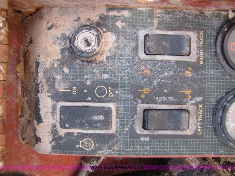 image for item B2228 1998 Ditch Witch JT1720 directional drill