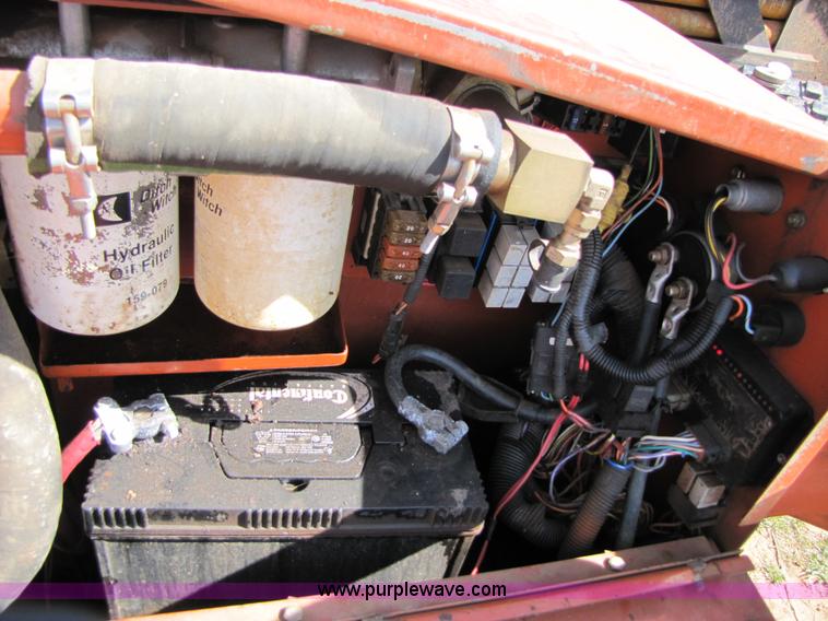 image for item B2228 1998 Ditch Witch JT1720 directional drill