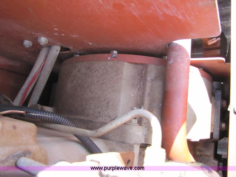 image for item B2228 1998 Ditch Witch JT1720 directional drill