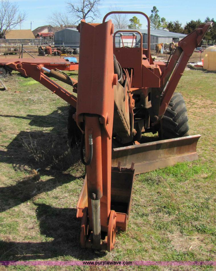 image for item B2229 Ditch Witch 6510DD trencher