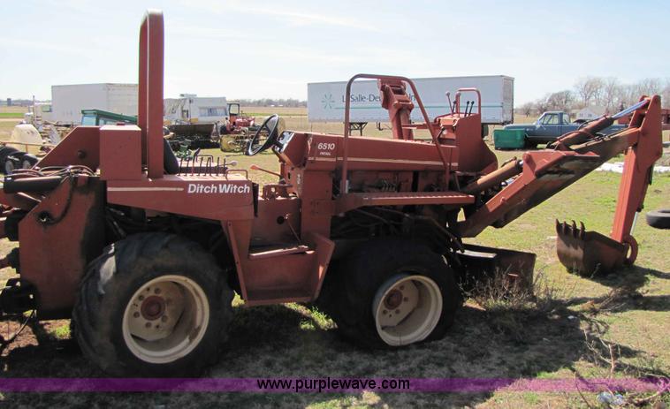 image for item B2229 Ditch Witch 6510DD trencher