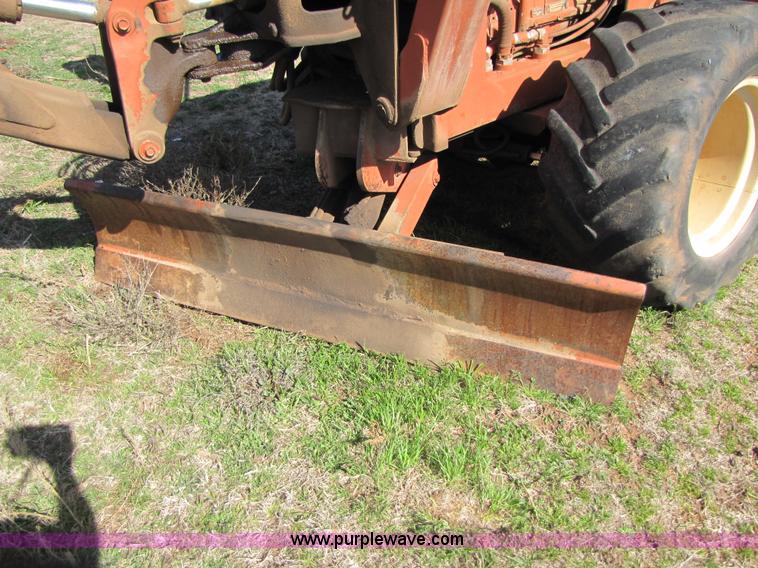 image for item B2229 Ditch Witch 6510DD trencher