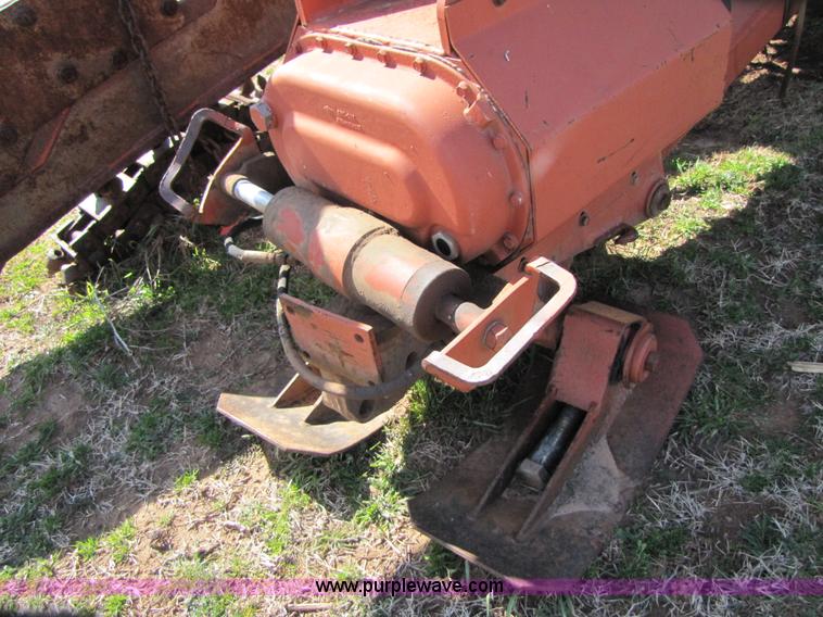 image for item B2229 Ditch Witch 6510DD trencher