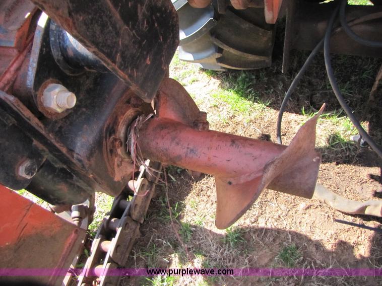 image for item B2229 Ditch Witch 6510DD trencher