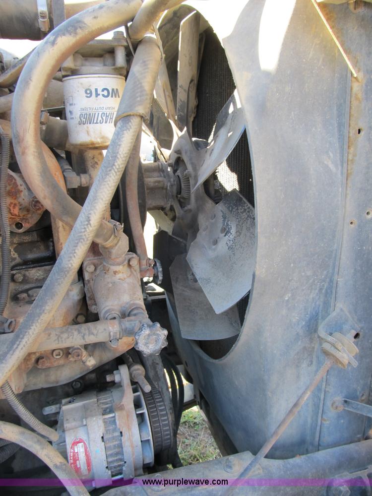 image for item B2603 1986 International F9370 dump truck