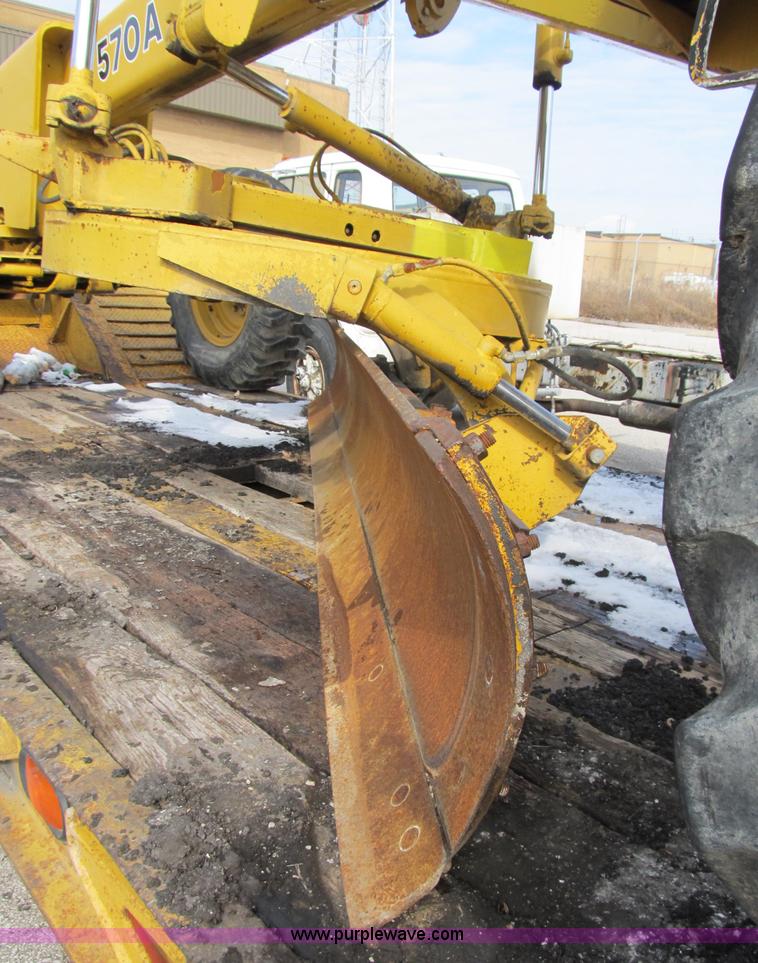 image for item B2617 1979 John Deere 570A motor grader