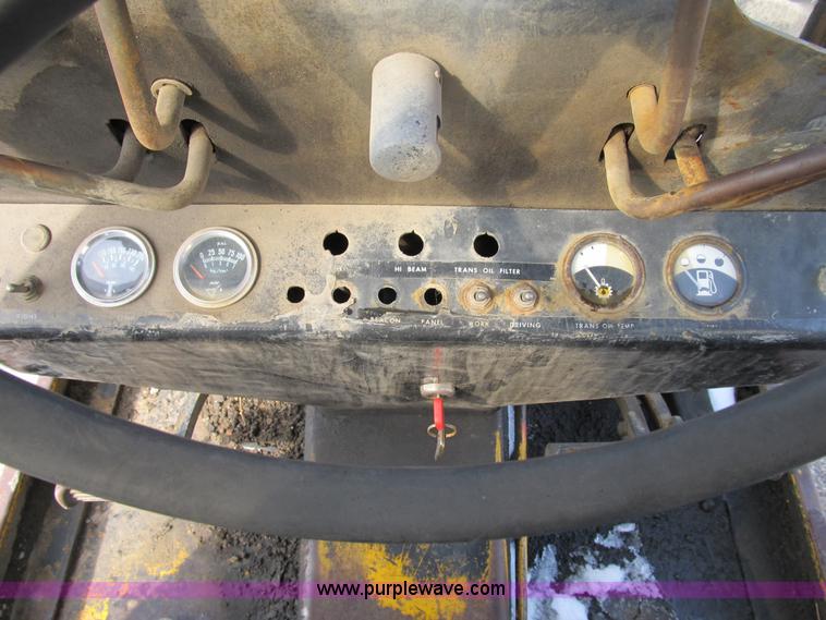 image for item B2617 1979 John Deere 570A motor grader