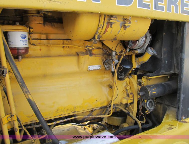 image for item B2617 1979 John Deere 570A motor grader