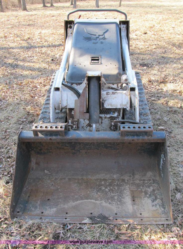 image for item B2623 2005 Bobcat MT55 mini track loader