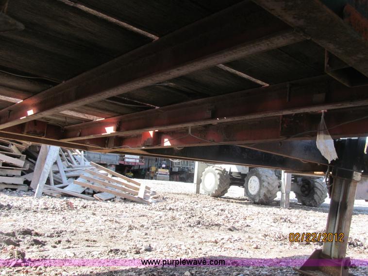 image for item B5103 1985 18' tandem axle flat bed trailer