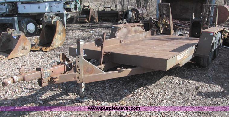 image for item B5104 1992 Towmaster T-6 PAN tandem axle trailer