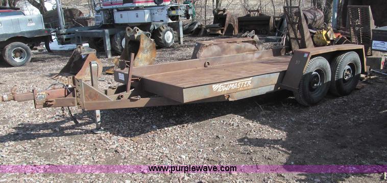 image for item B5104 1992 Towmaster T-6 PAN tandem axle trailer