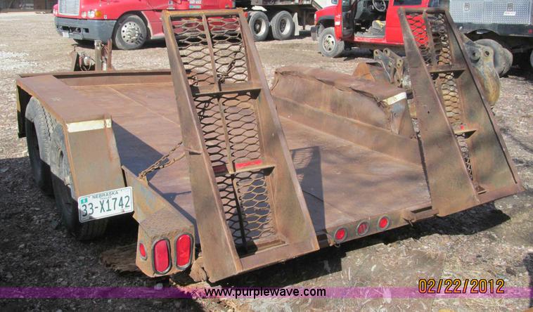 image for item B5104 1992 Towmaster T-6 PAN tandem axle trailer