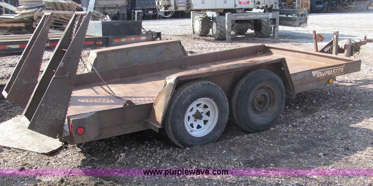 image for item B5104 1992 Towmaster T-6 PAN tandem axle trailer