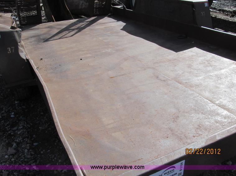 image for item B5104 1992 Towmaster T-6 PAN tandem axle trailer