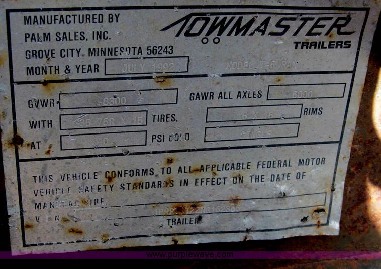 image for item B5104 1992 Towmaster T-6 PAN tandem axle trailer