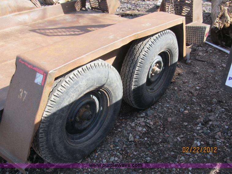 image for item B5104 1992 Towmaster T-6 PAN tandem axle trailer