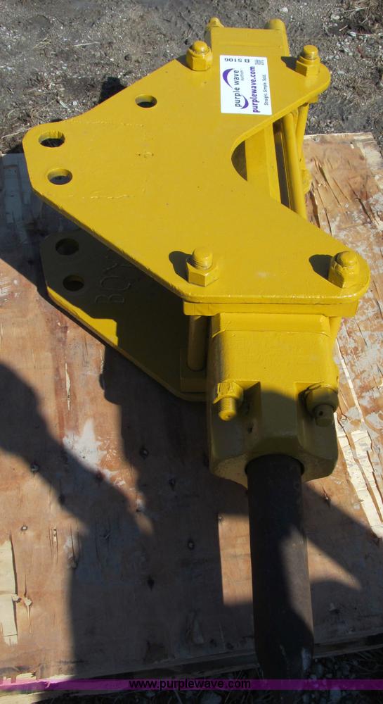 image for item B5106 Hydraulic hammer