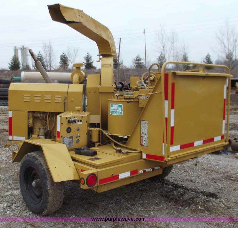 image for item B6230 Vermeer 1250BC wood chipper