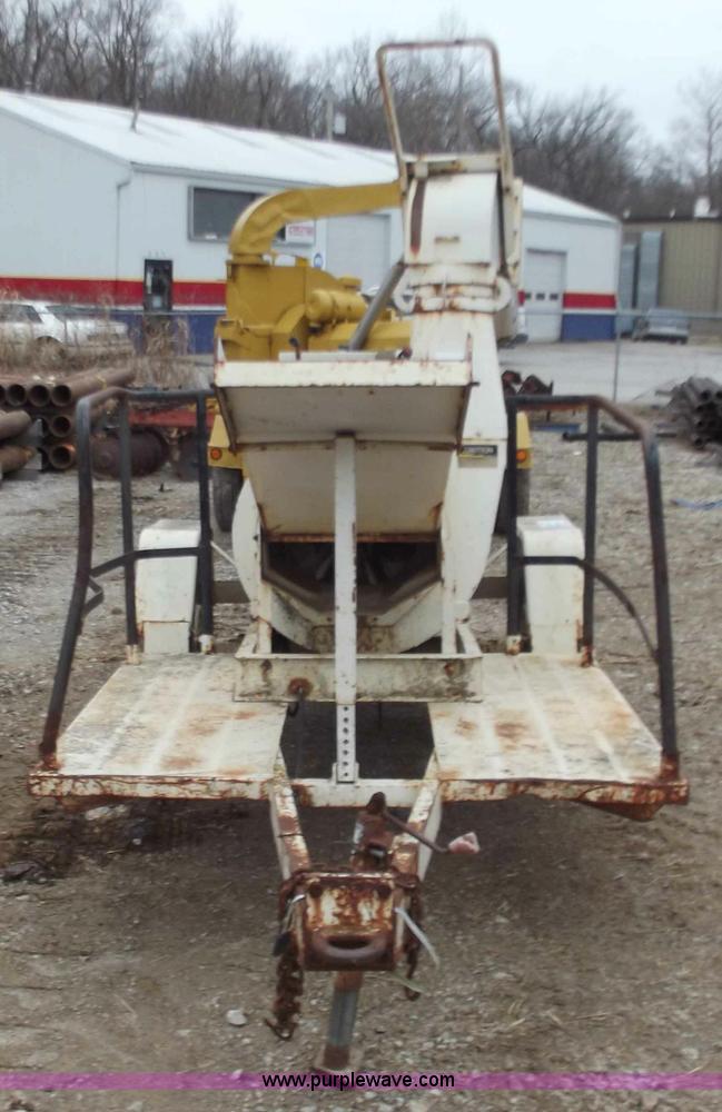 image for item B6231 Finn B70 towable straw blower