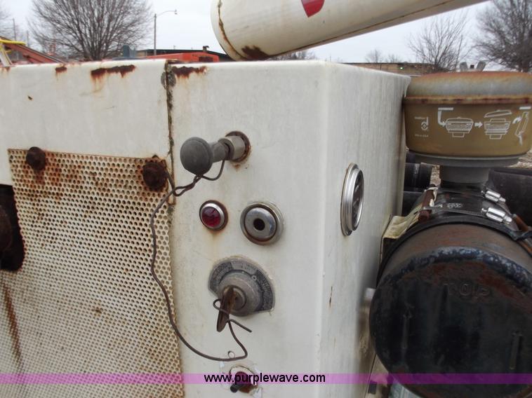 image for item B6231 Finn B70 towable straw blower