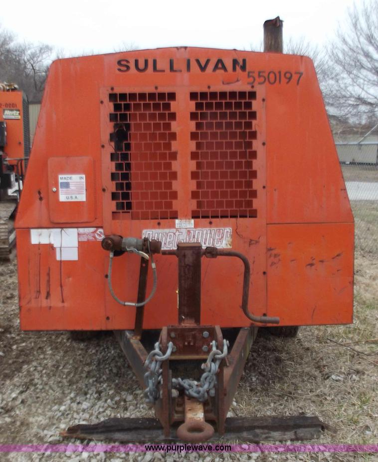 image for item B6233 Sullivan D750QV towable air compressor
