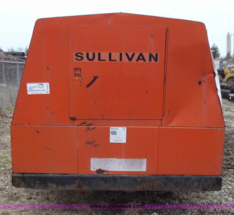 image for item B6233 Sullivan D750QV towable air compressor