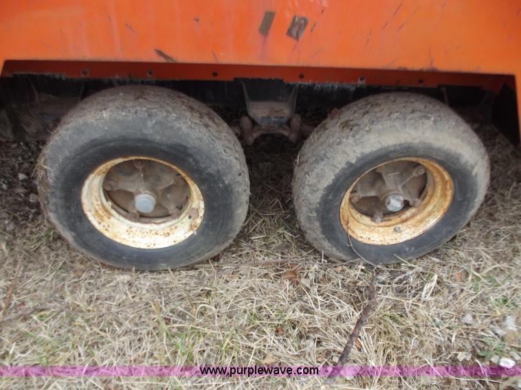 image for item B6233 Sullivan D750QV towable air compressor