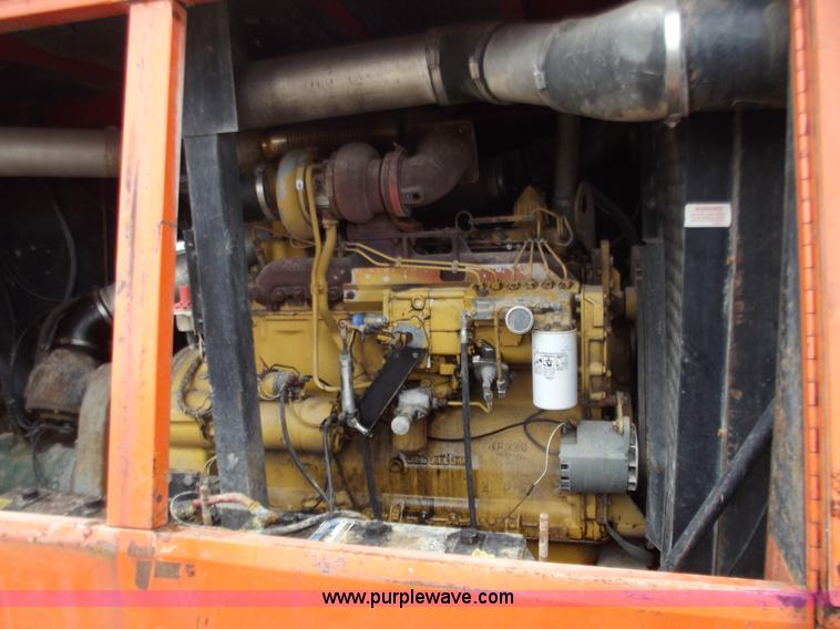 image for item B6233 Sullivan D750QV towable air compressor