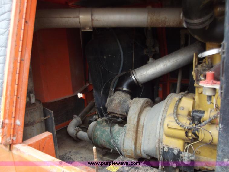 image for item B6233 Sullivan D750QV towable air compressor