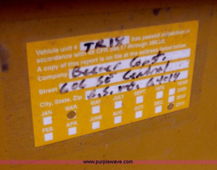 image for item B6236 1995 CZ 25' flatbed trailer