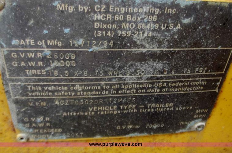 image for item B6236 1995 CZ 25' flatbed trailer