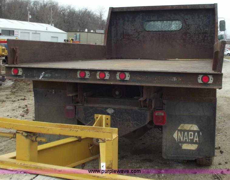 image for item B6237 1984 International 1954 dump truck