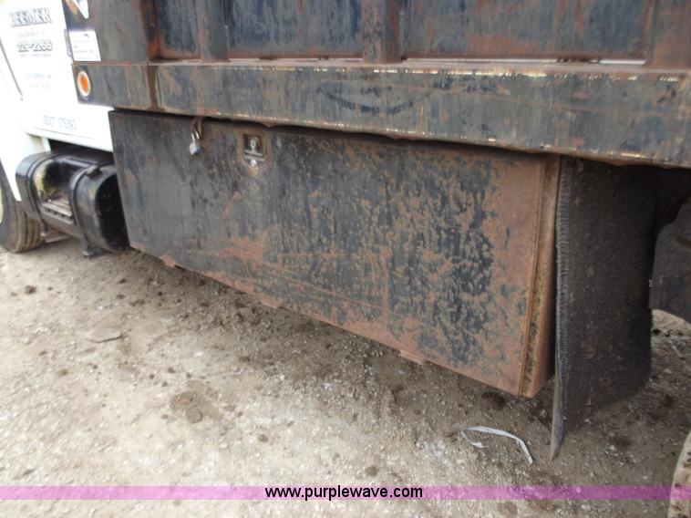 image for item B6237 1984 International 1954 dump truck