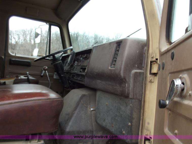 image for item B6237 1984 International 1954 dump truck