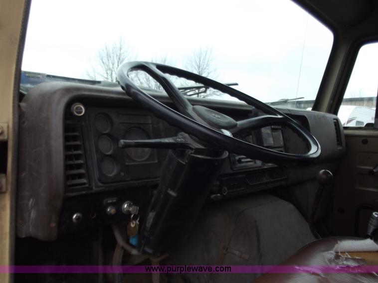 image for item B6237 1984 International 1954 dump truck