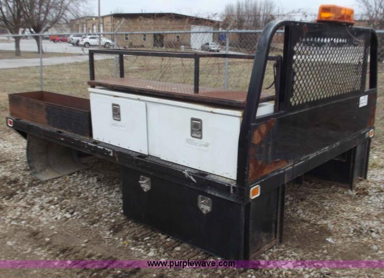 image for item B6239 Knapheide flatbed