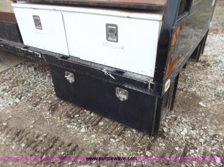 image for item B6239 Knapheide flatbed