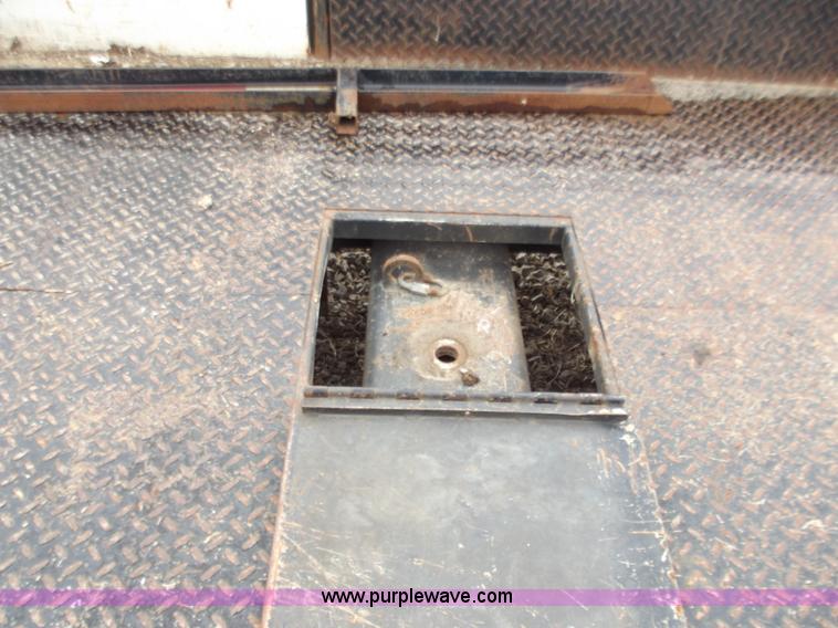 image for item B6239 Knapheide flatbed