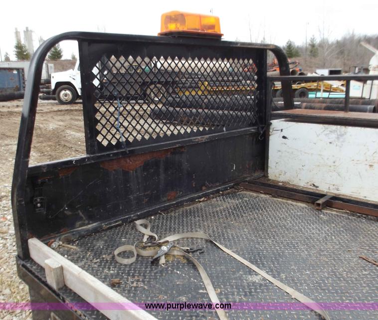image for item B6239 Knapheide flatbed