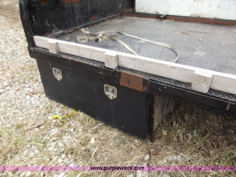 image for item B6239 Knapheide flatbed