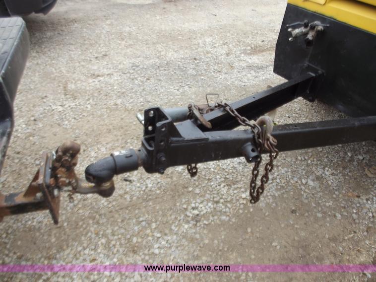 image for item B6244 2000 Atlas Copco XAS96 towable compressor