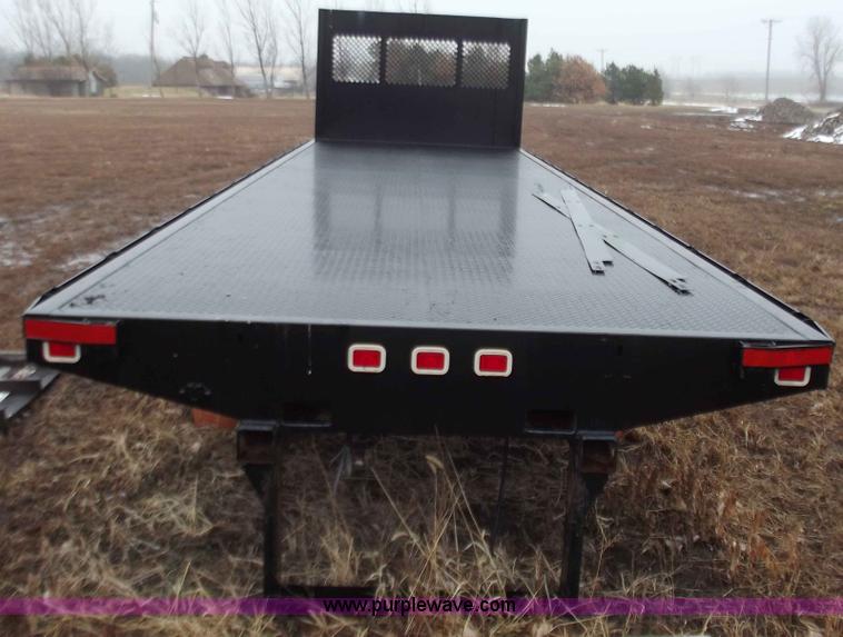 image for item B6246 Knapheide 26' flatbed