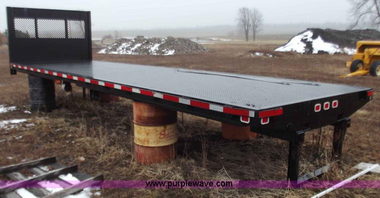 image for item B6246 Knapheide 26' flatbed
