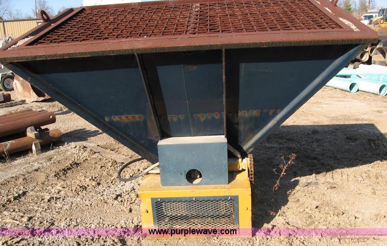 image for item C5983 Bedding conveyor