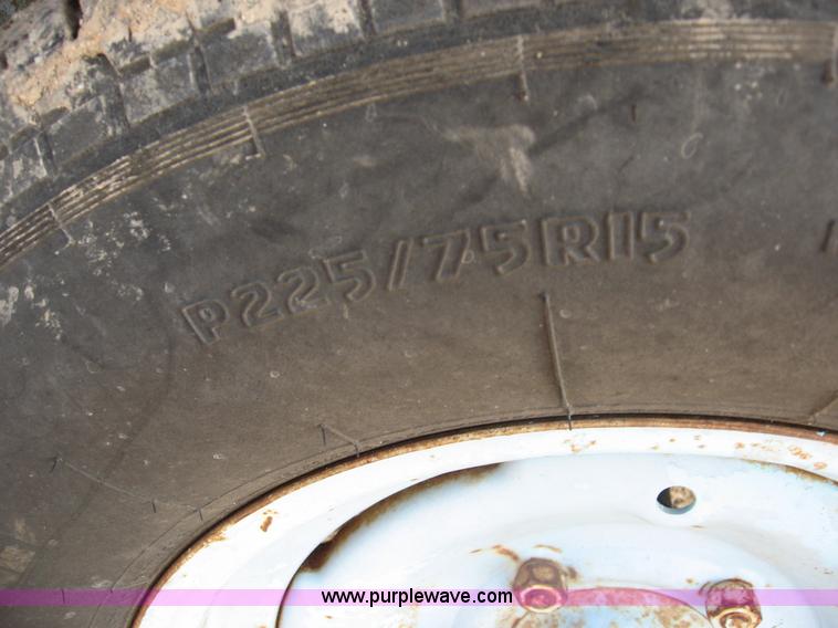 image for item C5986 Tapping utility trailer