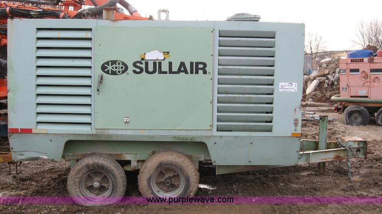 image for item C5992 Sullair 750CFM air compressor